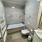 Apartment Coresi *